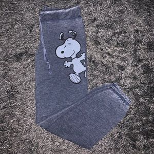 Women’s rustic Snoopy sweatpants